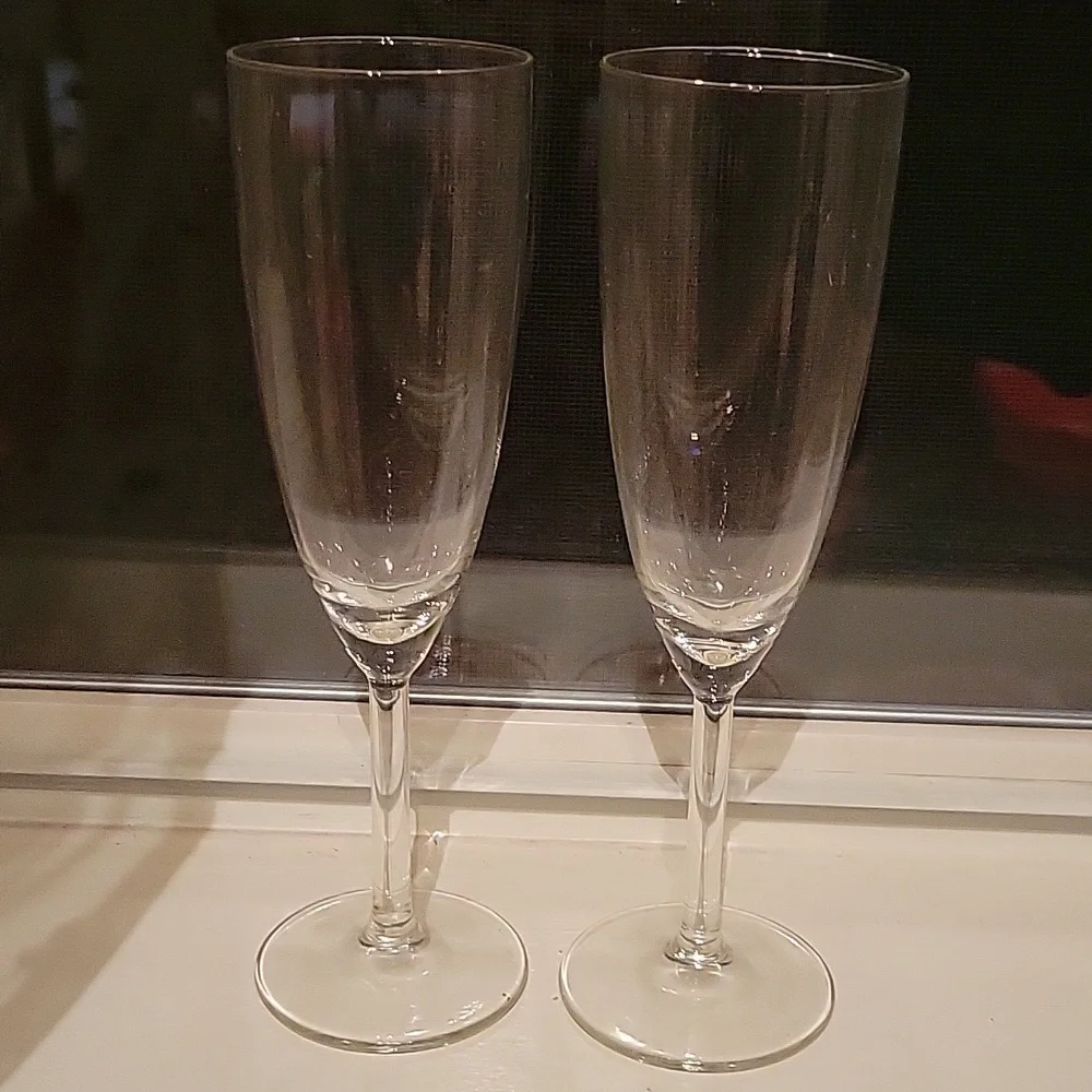 Free If Bundled! Ikea Svalka Elegant Clear Champagne Flutes